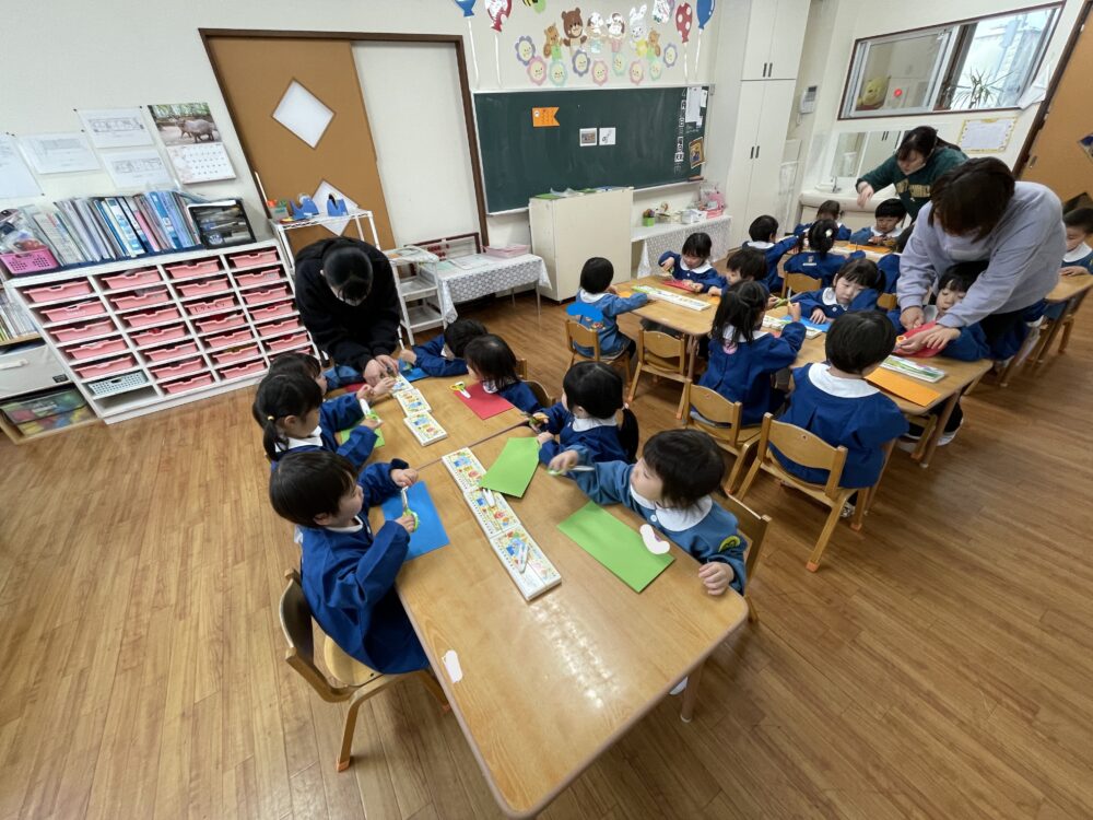 いちご組　はさみ